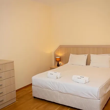 Maxi Studio ~ With Balcony, Parking And Pool