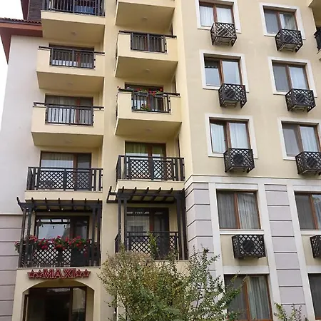 Maxi Studio ~ With Balcony, Parking And Pool