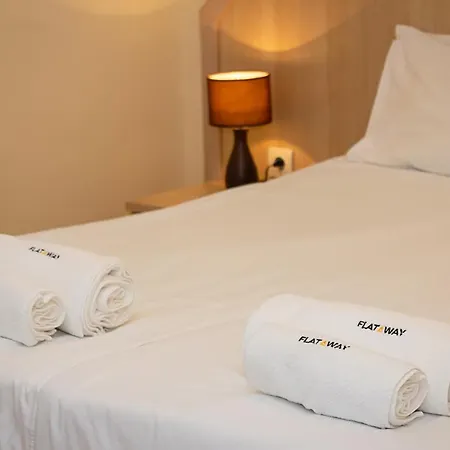 Maxi Studio ~ With Balcony, Parking And Pool Βάρνα